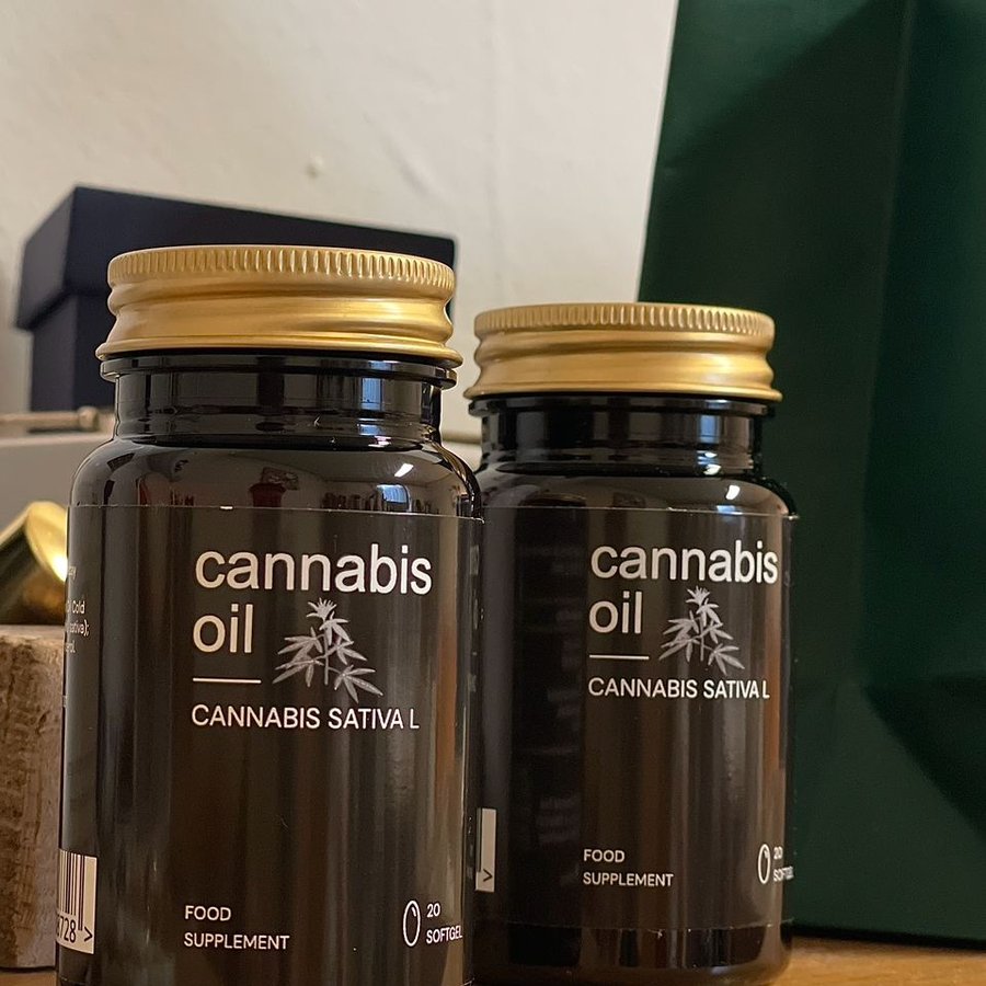 Cannabis Oil – 5 tarros — cien perlas