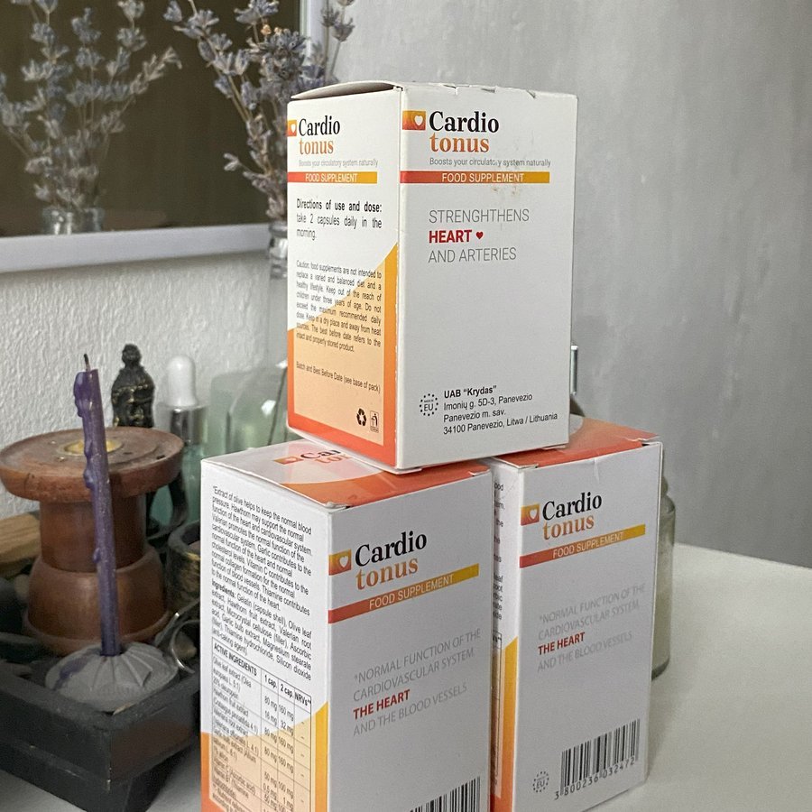 Bote y cajas de Cardiotonus