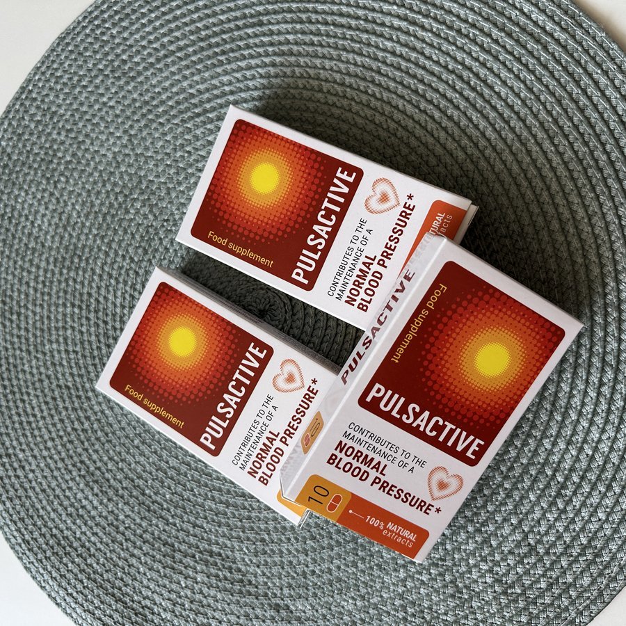Cajas rojas y naranjas de Pulsactive