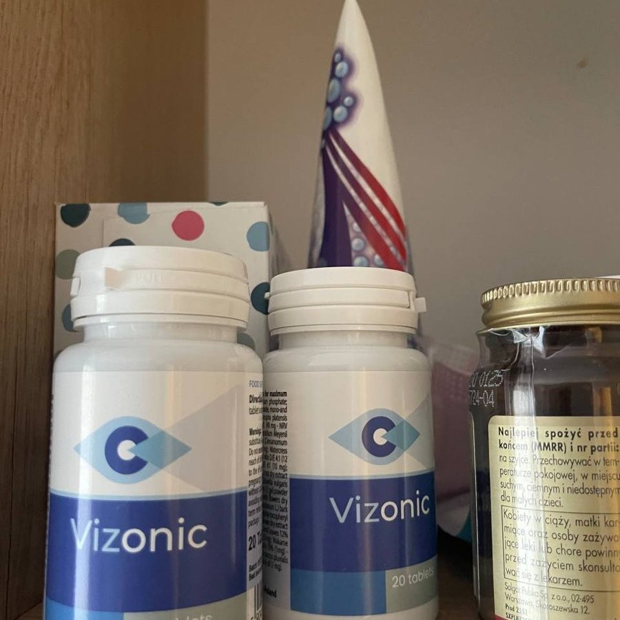 Bote de Vizonic con comprimidos ovalados